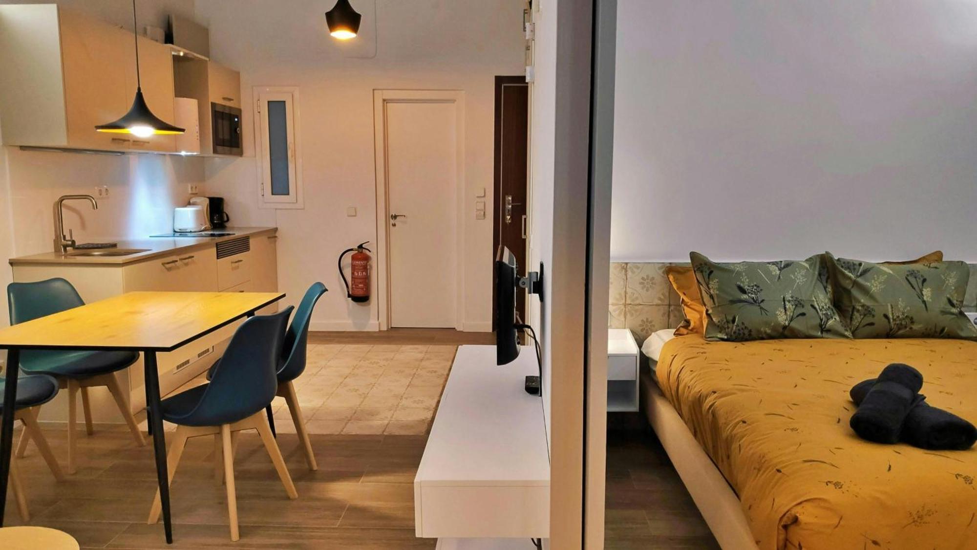 Sant Antoni 3 - Downtown Barcelona. Modern Apartment Exterior foto